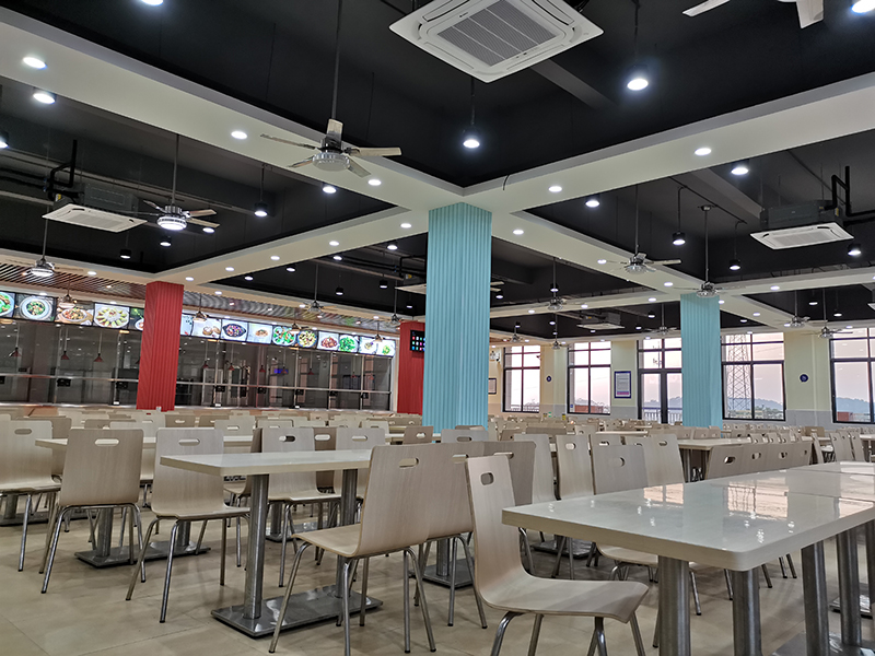 昭通华贸学院白云校区食堂装建项目实景