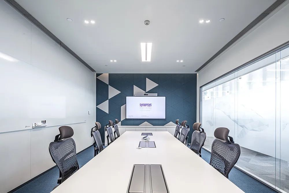 【分享】新科技行业办公楼装建设计鉴赏