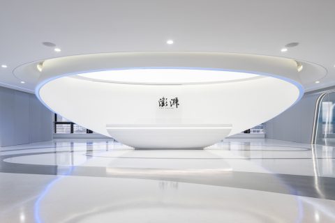 【分享】未来科技感和艺术感的美满结合办公空间